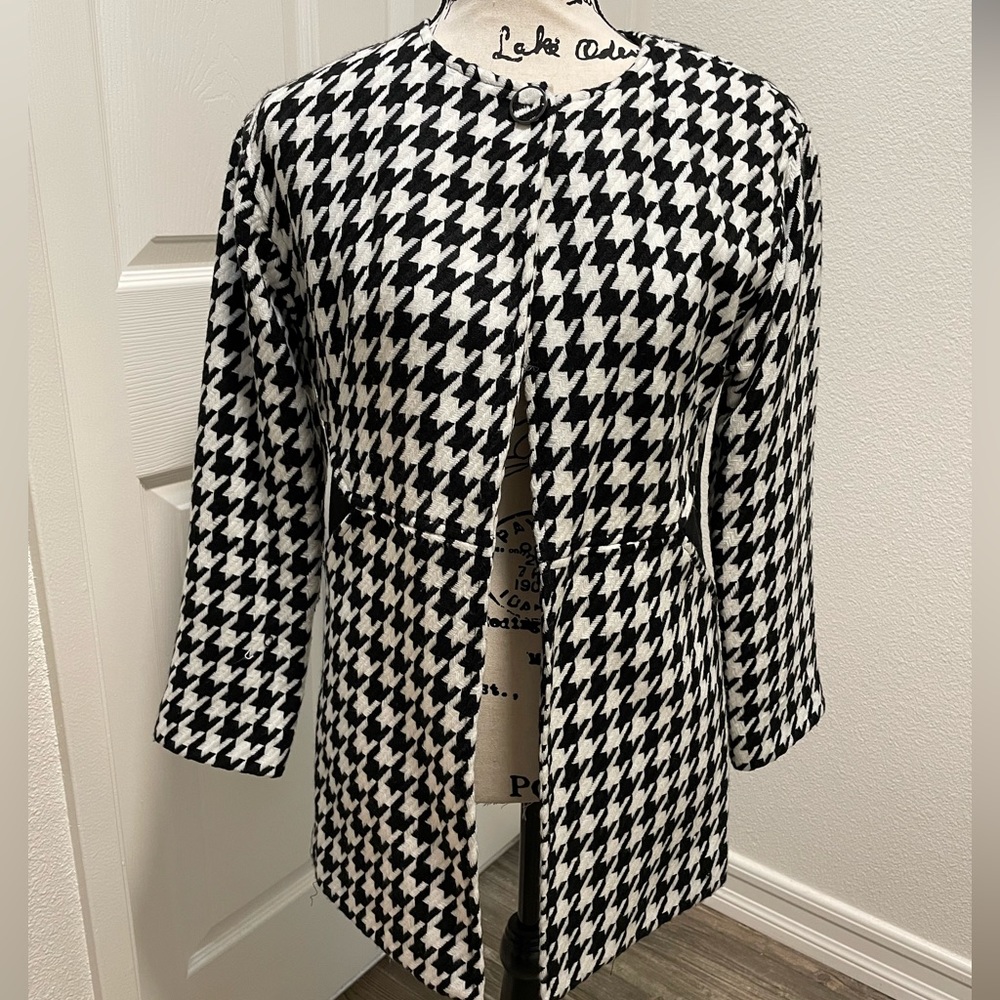 Laundry by Shelli Segal Houndstooth Jacket